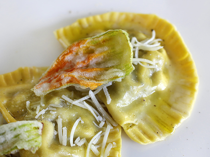 Il Tortellone with zucchini and zucchini flowers